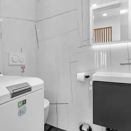 Bamboo House App 2 - Exklusiv