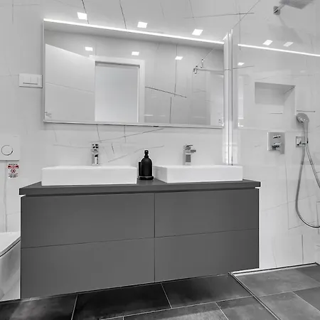 Bamboo House App 2 - Exklusiv Makarska