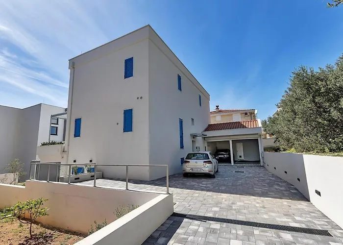 Bamboo House App 2 - Exklusiv Makarska